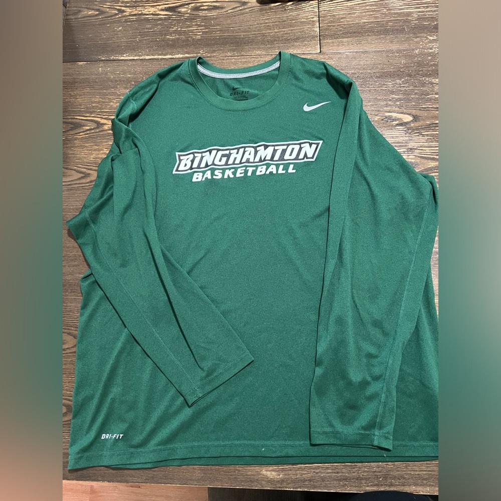 Nike long sleeve for Men! XL